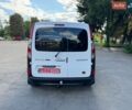 Білий Рено Кєнгу, об'ємом двигуна 1.5 л та пробігом 173 тис. км за 14300 $, фото 4 на Automoto.ua