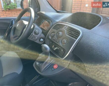 Білий Рено Кєнгу, об'ємом двигуна 0 л та пробігом 29 тис. км за 12300 $, фото 45 на Automoto.ua