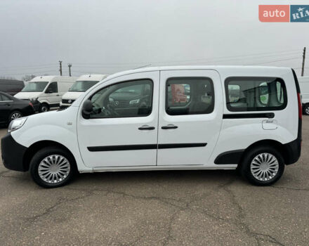 Белый Рено Кенгу, объемом двигателя 1.5 л и пробегом 71 тыс. км за 14700 $, фото 2 на Automoto.ua