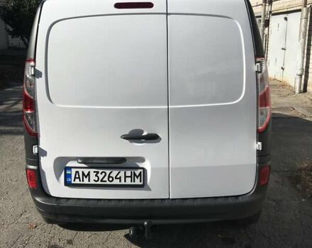 Білий Рено Кєнгу, об'ємом двигуна 1.46 л та пробігом 152 тис. км за 8600 $, фото 3 на Automoto.ua