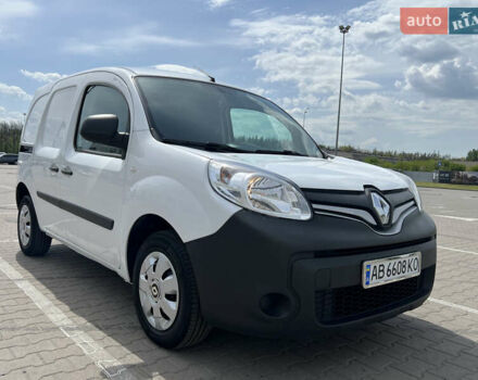 Белый Рено Кенгу, объемом двигателя 1.46 л и пробегом 178 тыс. км за 8900 $, фото 2 на Automoto.ua