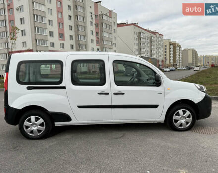 Белый Рено Кенгу, объемом двигателя 0 л и пробегом 11 тыс. км за 14799 $, фото 14 на Automoto.ua