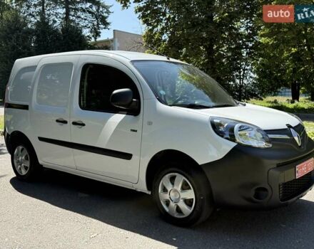 Белый Рено Кенгу, объемом двигателя 0 л и пробегом 27 тыс. км за 9700 $, фото 4 на Automoto.ua