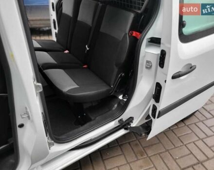 Белый Рено Кенгу, объемом двигателя 1.5 л и пробегом 200 тыс. км за 12900 $, фото 34 на Automoto.ua