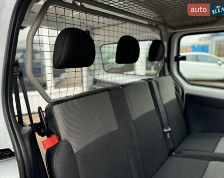 Белый Рено Кенгу, объемом двигателя 1.5 л и пробегом 71 тыс. км за 14700 $, фото 46 на Automoto.ua