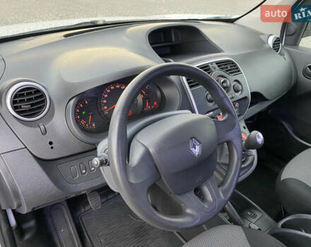Білий Рено Кєнгу, об'ємом двигуна 1.5 л та пробігом 221 тис. км за 9700 $, фото 40 на Automoto.ua