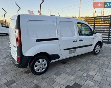 Білий Рено Кєнгу, об'ємом двигуна 0 л та пробігом 27 тис. км за 11999 $, фото 2 на Automoto.ua