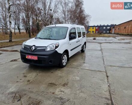 Белый Рено Кенгу, объемом двигателя 0 л и пробегом 23 тыс. км за 13999 $, фото 1 на Automoto.ua