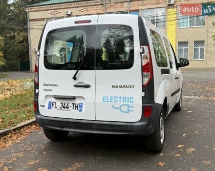 Білий Рено Кєнгу, об'ємом двигуна 0 л та пробігом 32 тис. км за 14900 $, фото 4 на Automoto.ua
