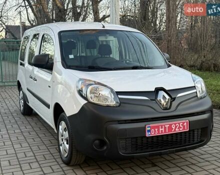 Белый Рено Кенгу, объемом двигателя 0 л и пробегом 16 тыс. км за 13500 $, фото 3 на Automoto.ua