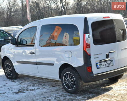 Белый Рено Кенгу, объемом двигателя 1.5 л и пробегом 233 тыс. км за 11999 $, фото 18 на Automoto.ua