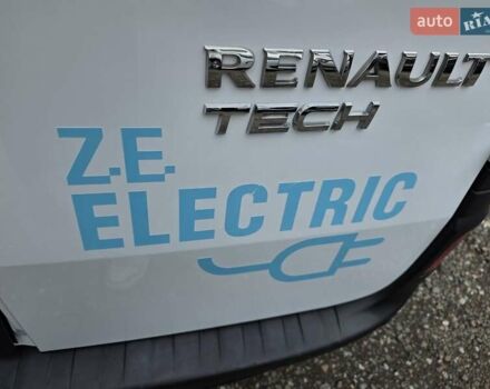 Рено Кенгу 2019 в Одессе на Automoto.ua Белый Рено Кенгу, объемом двигателя 0 л и пробегом 25 тыс. км за 14200 $, фото 27 на Automoto.ua