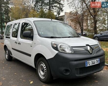 Білий Рено Кєнгу, об'ємом двигуна 0 л та пробігом 32 тис. км за 14900 $, фото 2 на Automoto.ua