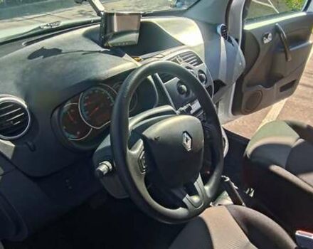 Белый Рено Кенгу, объемом двигателя 0 л и пробегом 39 тыс. км за 10500 $, фото 14 на Automoto.ua