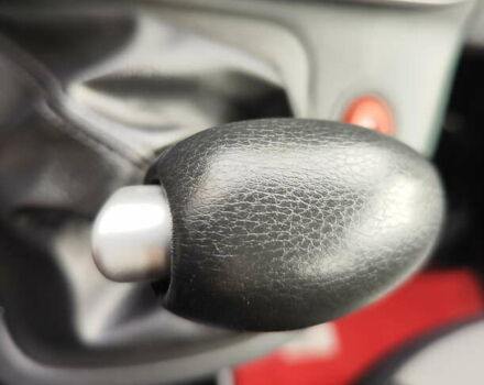 Белый Рено Кенгу, объемом двигателя 0 л и пробегом 16 тыс. км за 14700 $, фото 20 на Automoto.ua