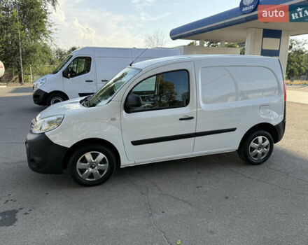 Белый Рено Кенгу, объемом двигателя 1.5 л и пробегом 168 тыс. км за 10799 $, фото 28 на Automoto.ua