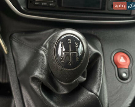 Рено Кєнгу 2019 у Львові на Automoto.ua Білий Рено Кєнгу, об'ємом двигуна 1.5 л та пробігом 140 тис. км за 10900 $, фото 14 на Automoto.ua