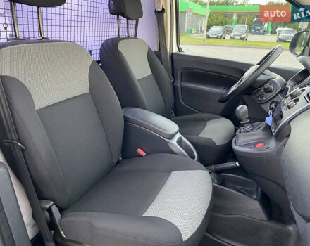 Білий Рено Кєнгу, об'ємом двигуна 1.5 л та пробігом 221 тис. км за 9700 $, фото 45 на Automoto.ua