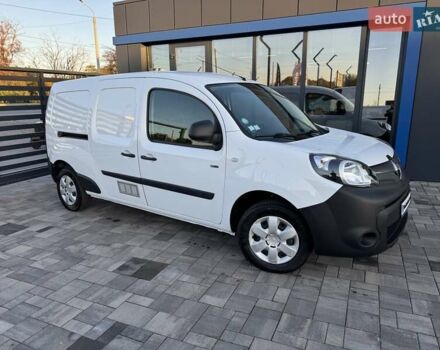 Білий Рено Кєнгу, об'ємом двигуна 0 л та пробігом 27 тис. км за 11999 $, фото 5 на Automoto.ua