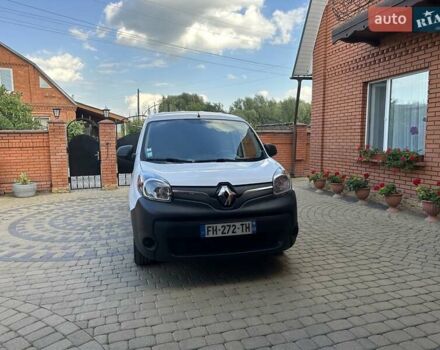 Белый Рено Кенгу, объемом двигателя 0 л и пробегом 10 тыс. км за 10700 $, фото 2 на Automoto.ua