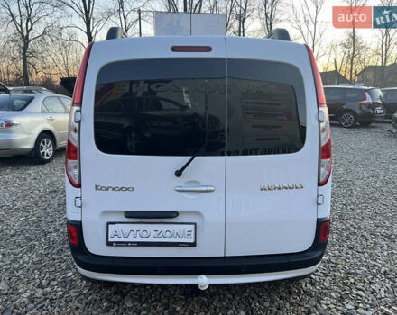 Білий Рено Кєнгу, об'ємом двигуна 1.5 л та пробігом 190 тис. км за 10800 $, фото 4 на Automoto.ua