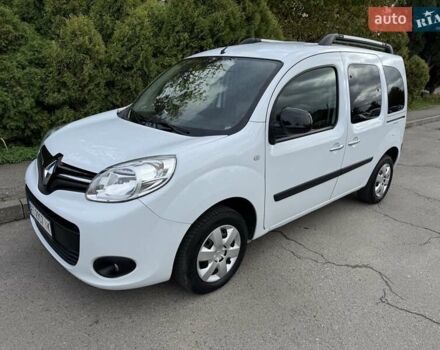Белый Рено Кенгу, объемом двигателя 1.5 л и пробегом 230 тыс. км за 10750 $, фото 11 на Automoto.ua