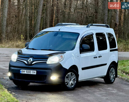 Белый Рено Кенгу, объемом двигателя 1.5 л и пробегом 201 тыс. км за 13700 $, фото 2 на Automoto.ua