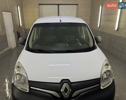 Рено Кенгу 2019 в Умани на Automoto.ua Белый Рено Кенгу, объемом двигателя 1.5 л и пробегом 264 тыс. км за 14500 $, фото 26 на Automoto.ua