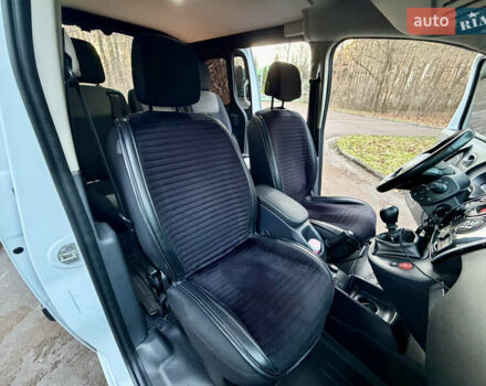 Белый Рено Кенгу, объемом двигателя 1.5 л и пробегом 201 тыс. км за 13700 $, фото 28 на Automoto.ua