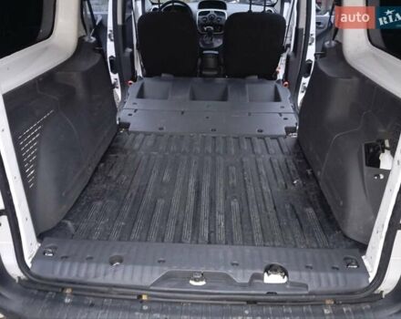 Білий Рено Кєнгу, об'ємом двигуна 0 л та пробігом 137 тис. км за 12300 $, фото 17 на Automoto.ua