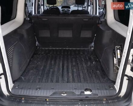 Білий Рено Кєнгу, об'ємом двигуна 0 л та пробігом 137 тис. км за 12300 $, фото 15 на Automoto.ua