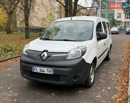 Білий Рено Кєнгу, об'ємом двигуна 0 л та пробігом 32 тис. км за 14900 $, фото 6 на Automoto.ua