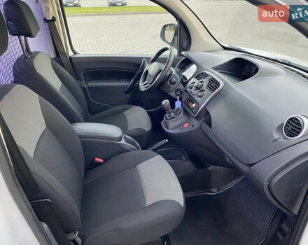 Білий Рено Кєнгу, об'ємом двигуна 1.5 л та пробігом 221 тис. км за 9700 $, фото 47 на Automoto.ua