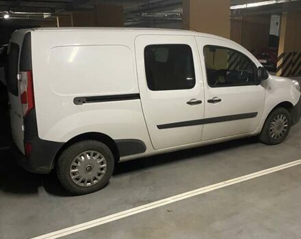 Білий Рено Кєнгу, об'ємом двигуна 1.5 л та пробігом 205 тис. км за 10000 $, фото 2 на Automoto.ua