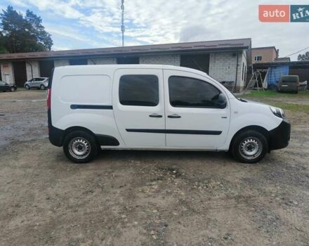 Білий Рено Кєнгу, об'ємом двигуна 0 л та пробігом 80 тис. км за 10850 $, фото 10 на Automoto.ua