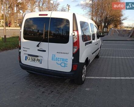 Білий Рено Кєнгу, об'ємом двигуна 0 л та пробігом 190 тис. км за 12700 $, фото 8 на Automoto.ua