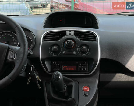 Білий Рено Кєнгу, об'ємом двигуна 1.5 л та пробігом 233 тис. км за 11999 $, фото 32 на Automoto.ua