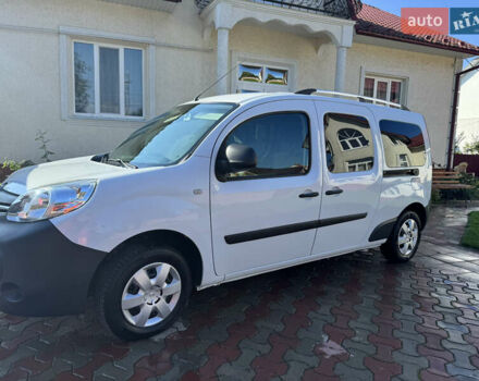 Белый Рено Кенгу, объемом двигателя 1.5 л и пробегом 138 тыс. км за 14700 $, фото 2 на Automoto.ua