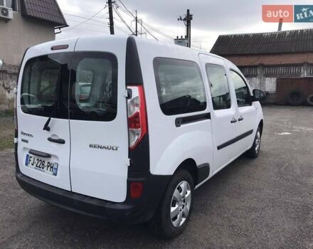 Белый Рено Кенгу, объемом двигателя 0 л и пробегом 135 тыс. км за 11855 $, фото 3 на Automoto.ua