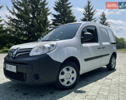 Белый Рено Кенгу, объемом двигателя 1.46 л и пробегом 248 тыс. км за 8700 $, фото 1 на Automoto.ua