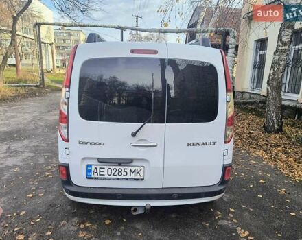 Білий Рено Кєнгу, об'ємом двигуна 1.46 л та пробігом 50 тис. км за 16000 $, фото 2 на Automoto.ua