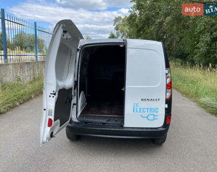 Белый Рено Кенгу, объемом двигателя 0 л и пробегом 70 тыс. км за 9700 $, фото 24 на Automoto.ua
