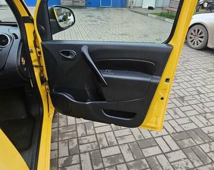 Білий Рено Кєнгу, об'ємом двигуна 0 л та пробігом 53 тис. км за 11100 $, фото 37 на Automoto.ua