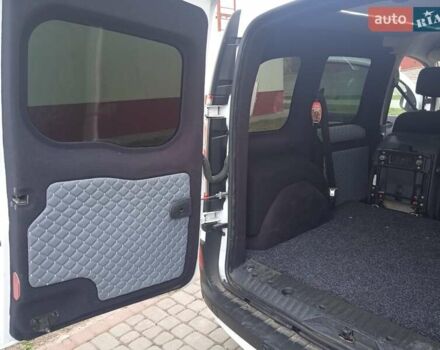 Білий Рено Кєнгу, об'ємом двигуна 1.46 л та пробігом 47 тис. км за 11999 $, фото 28 на Automoto.ua