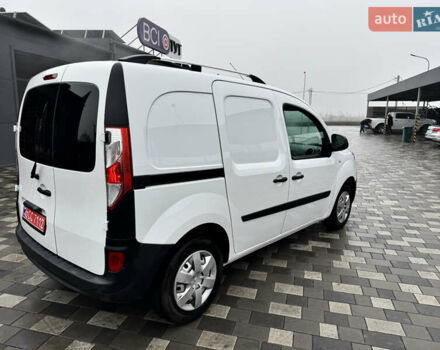 Белый Рено Кенгу, объемом двигателя 1.5 л и пробегом 164 тыс. км за 11399 $, фото 5 на Automoto.ua