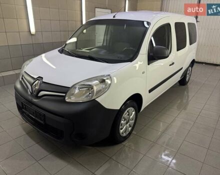 Білий Рено Кєнгу, об'ємом двигуна 1.5 л та пробігом 131 тис. км за 13999 $, фото 2 на Automoto.ua