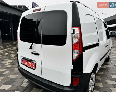 Белый Рено Кенгу, объемом двигателя 1.5 л и пробегом 164 тыс. км за 11399 $, фото 17 на Automoto.ua