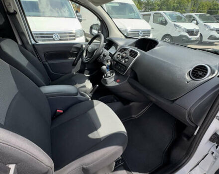 Белый Рено Кенгу, объемом двигателя 1.5 л и пробегом 149 тыс. км за 13900 $, фото 25 на Automoto.ua