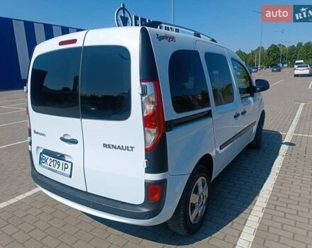 Білий Рено Кєнгу, об'ємом двигуна 1.5 л та пробігом 48 тис. км за 11499 $, фото 13 на Automoto.ua