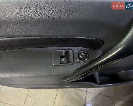 Білий Рено Кєнгу, об'ємом двигуна 1.5 л та пробігом 131 тис. км за 13999 $, фото 10 на Automoto.ua